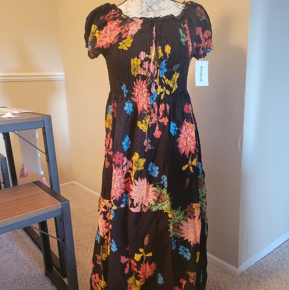 Floral Summer Maxi Dress - Picture 1 of 4